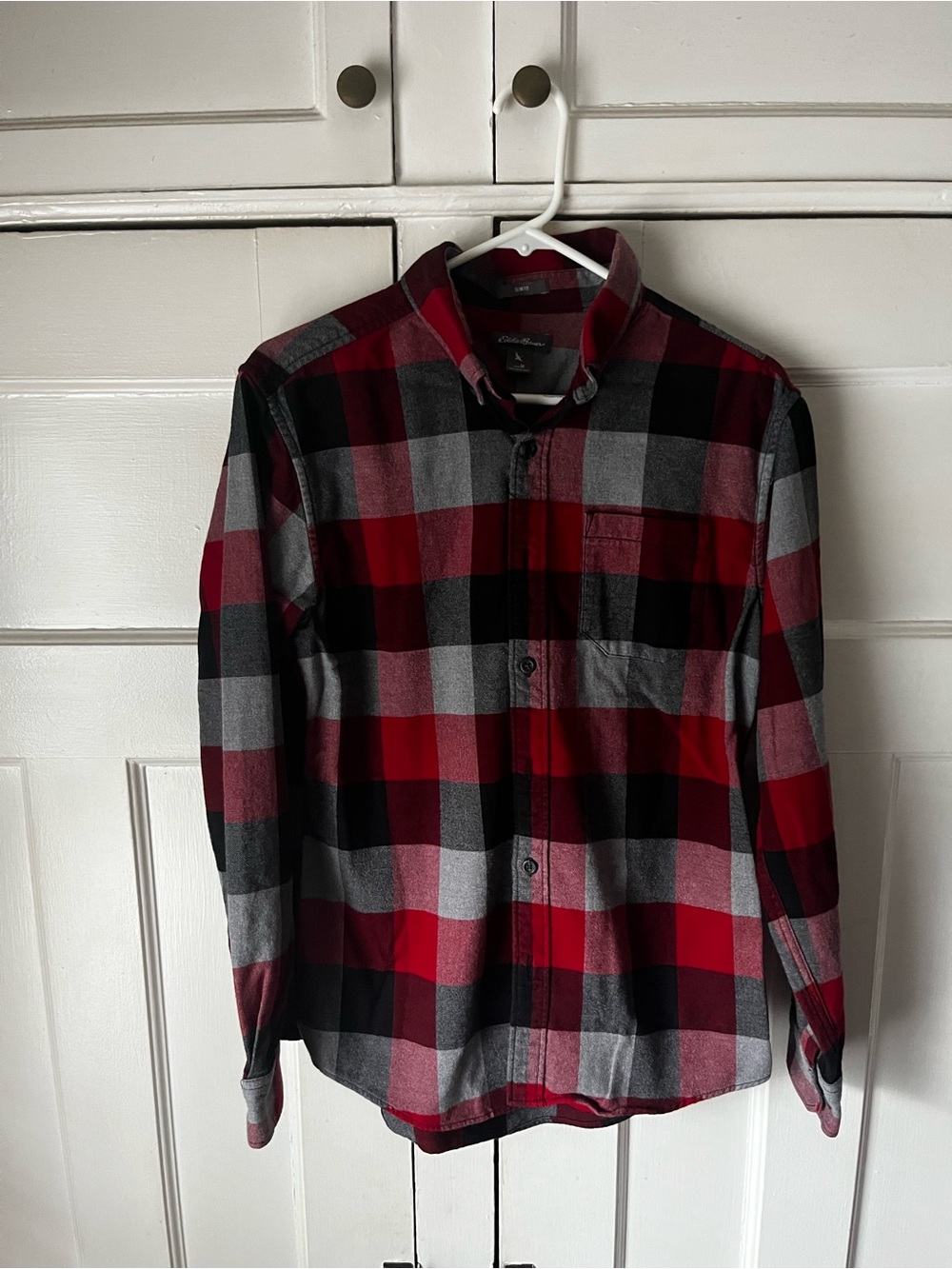 Eddie Bauer - Slim Fit Flannel Shirt - Red, Black & Grey - Men’s Size M